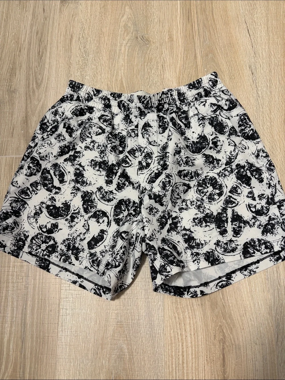 Lululemon Swim Trunks size M